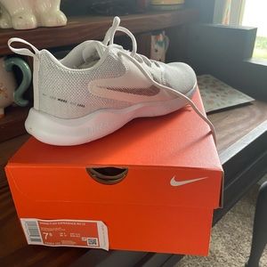 Women’s flex experience run 10 shoes